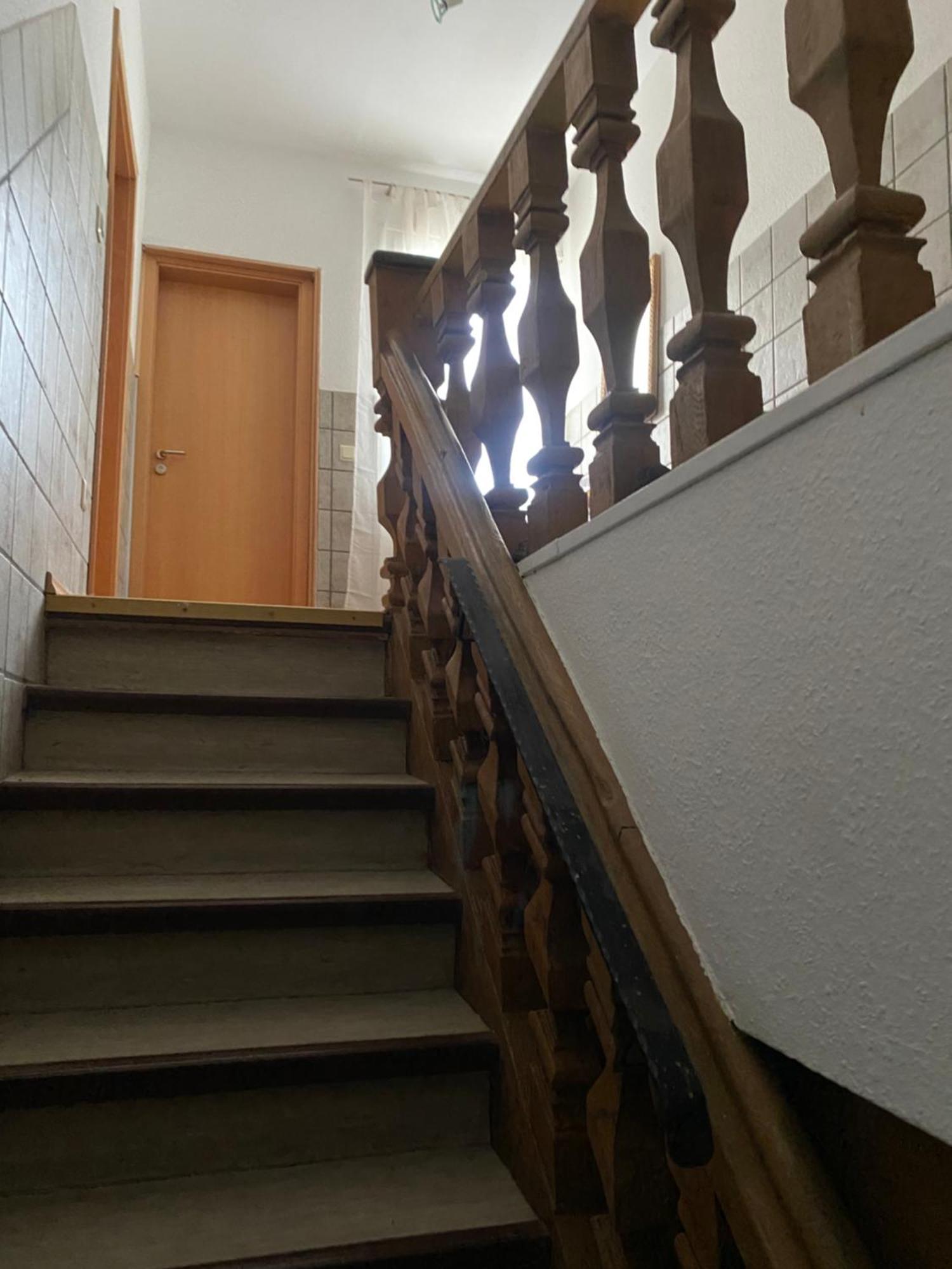 Fe Wo Am Alten Rathaus Андернах Екстериор снимка